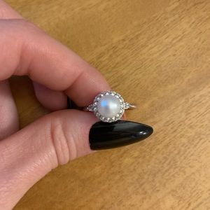 Pearl ring